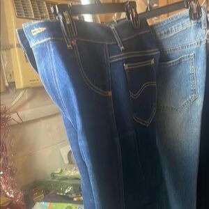 Women's Blue Jeans